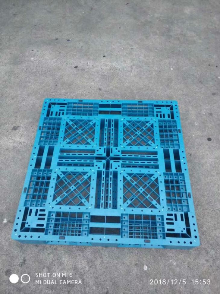 NEW TYPE PLASTIC PALLET 1100*1100mm