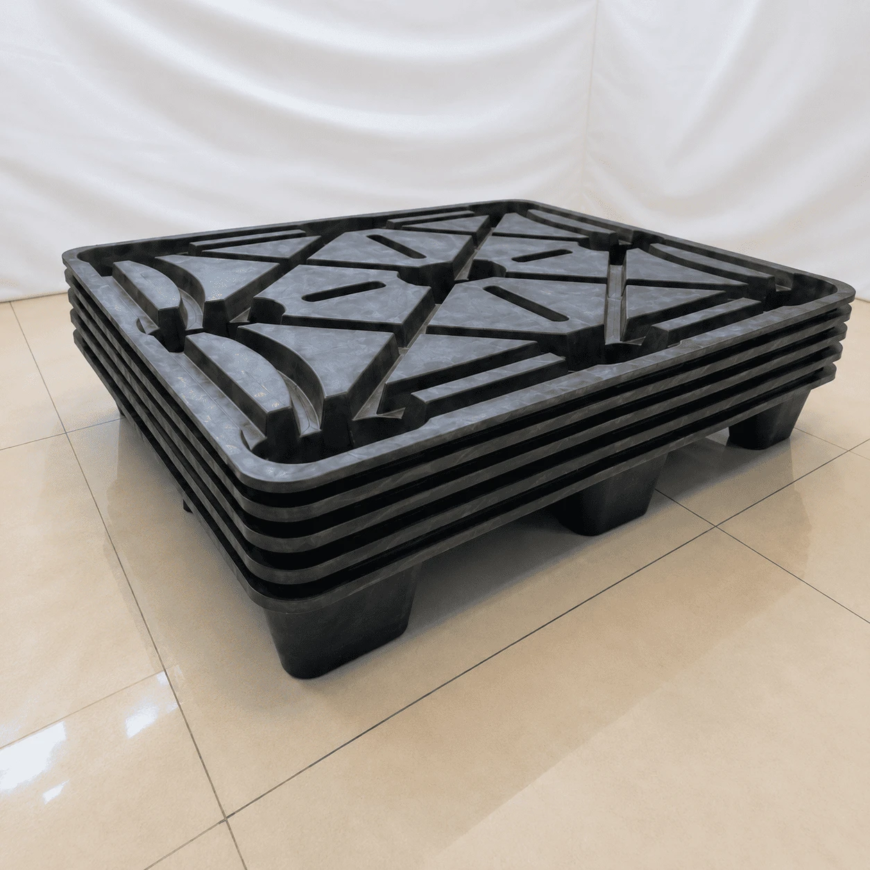 1100x1100-compression-molded-pallet-stacking 1100x1100-compression-molded-pallet-stacking